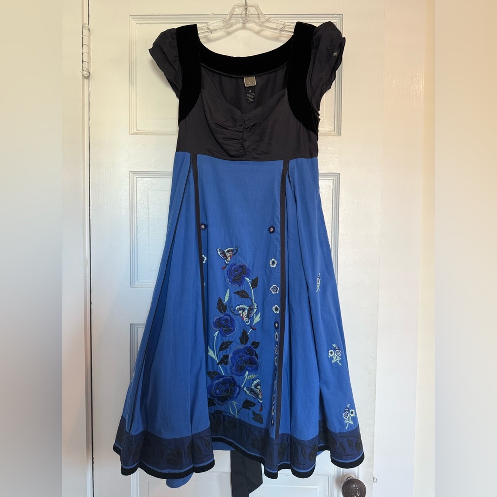 Anthropologie blue/black and floral midi dress size 8